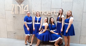 "Rota" - kā vienmēr košas un smaidošas