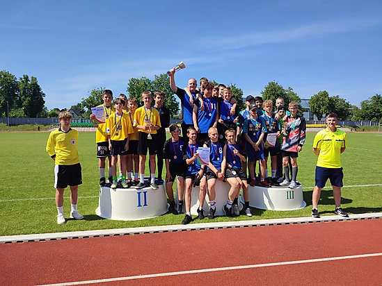 Dobeles novada bērnu un jauniešu sporta spēles futbolā