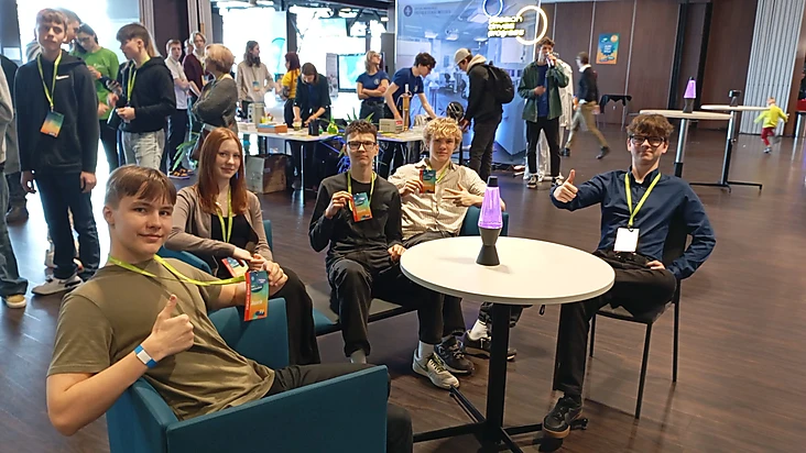 Konkursa Fizmix eksperiments pusfināls