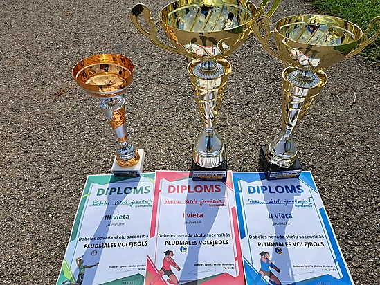 Dobeles novada skolēnu pludmales volejbola sacensības