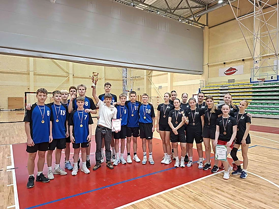 Dobeles novada bērnu un jauniešu sporta spēles basketbolā vecākajā grupā