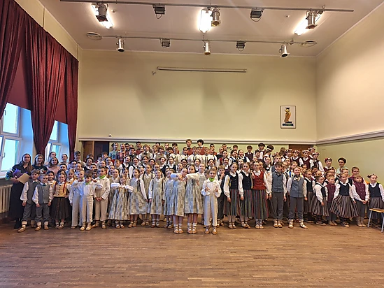 "Iedejosim pavasarī kopā"